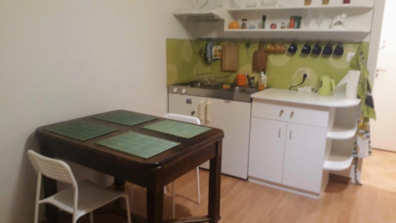 Appartement Kawalerka Na Starym Zoliborzu à Varsovie Extérieur photo